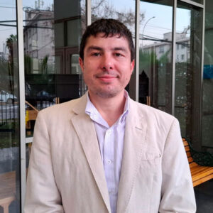 Dr. Jorge Rosales